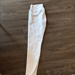 ALO Yoga Crisp White Leggings